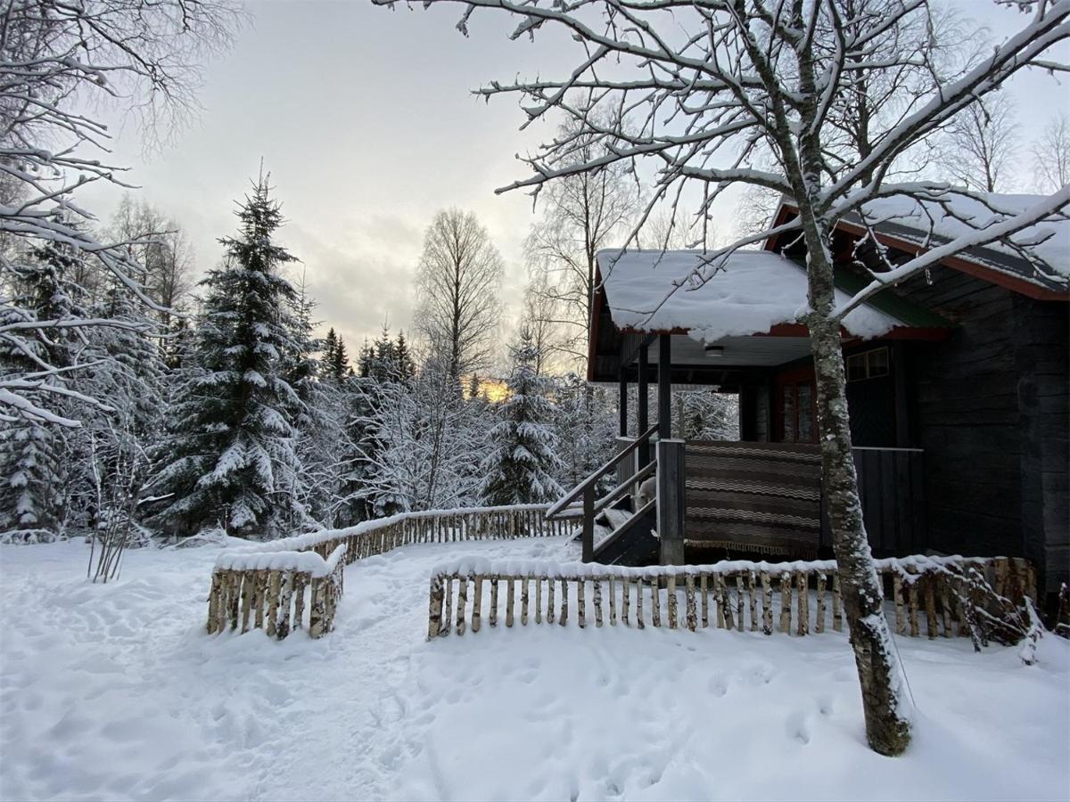 Rajan Loma Cottages 约恩苏 外观 照片